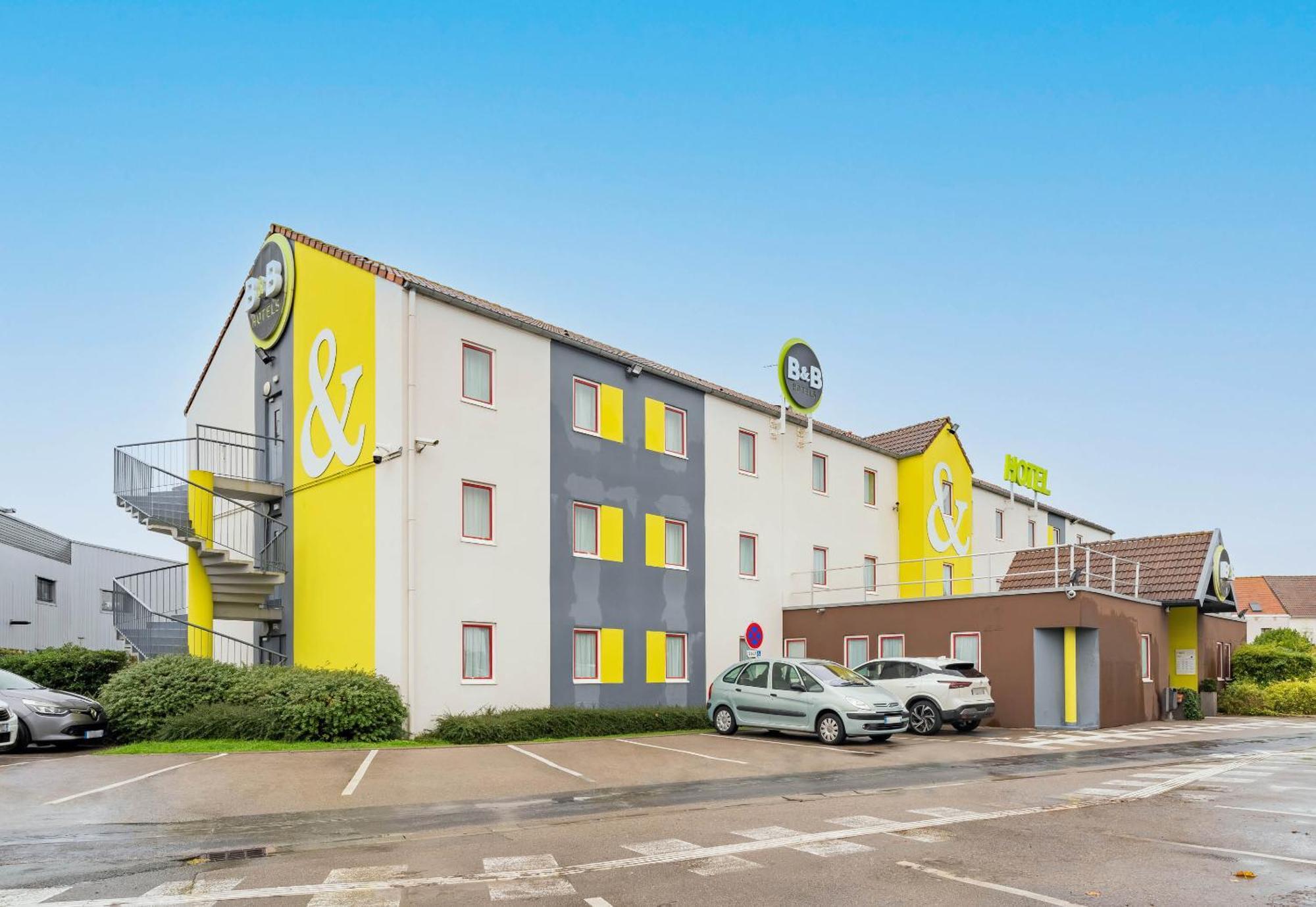 B&B Hotel Calais Centre St Pierre Exterior foto