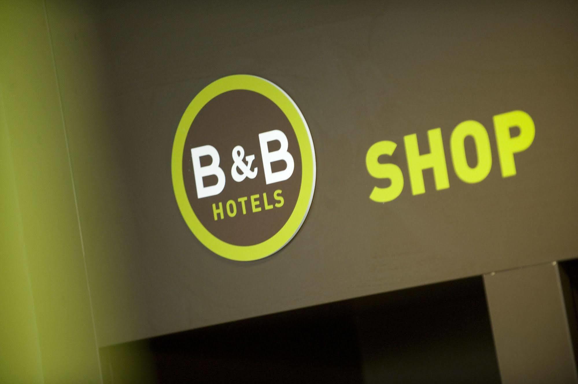 B&B Hotel Calais Centre St Pierre Exterior foto