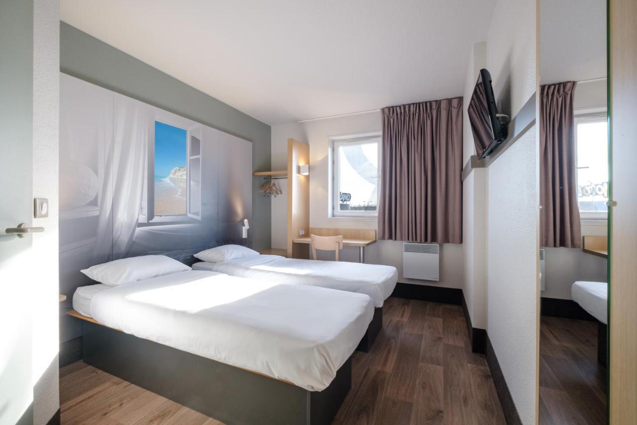 B&B Hotel Calais Centre St Pierre Exterior foto